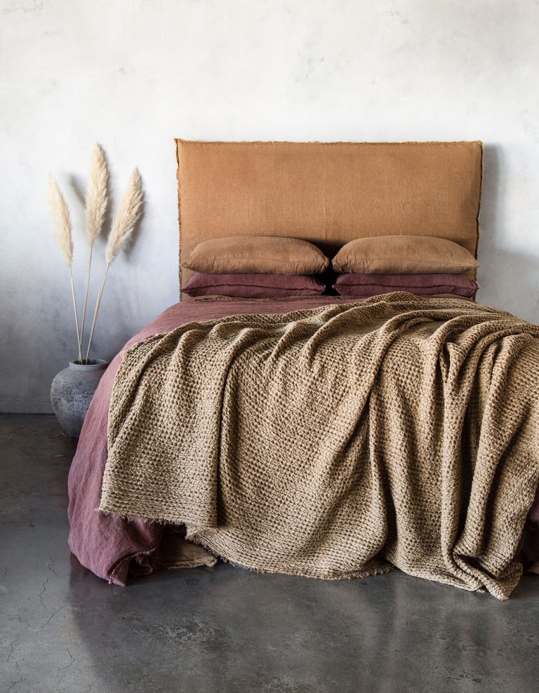 Russo Bed Head Bh1001