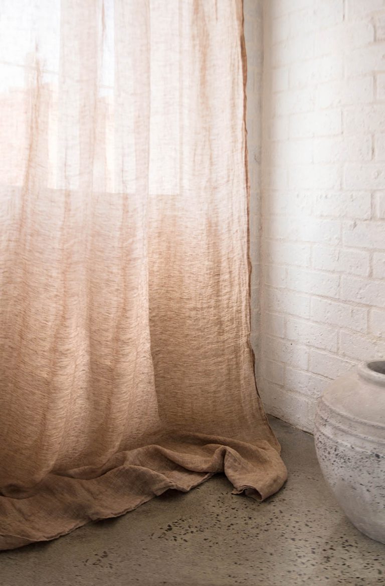 Curtain Fa Option2