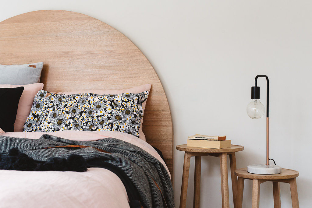 Half Moon Bedhead - Victorian Ash Timber - Leÿer