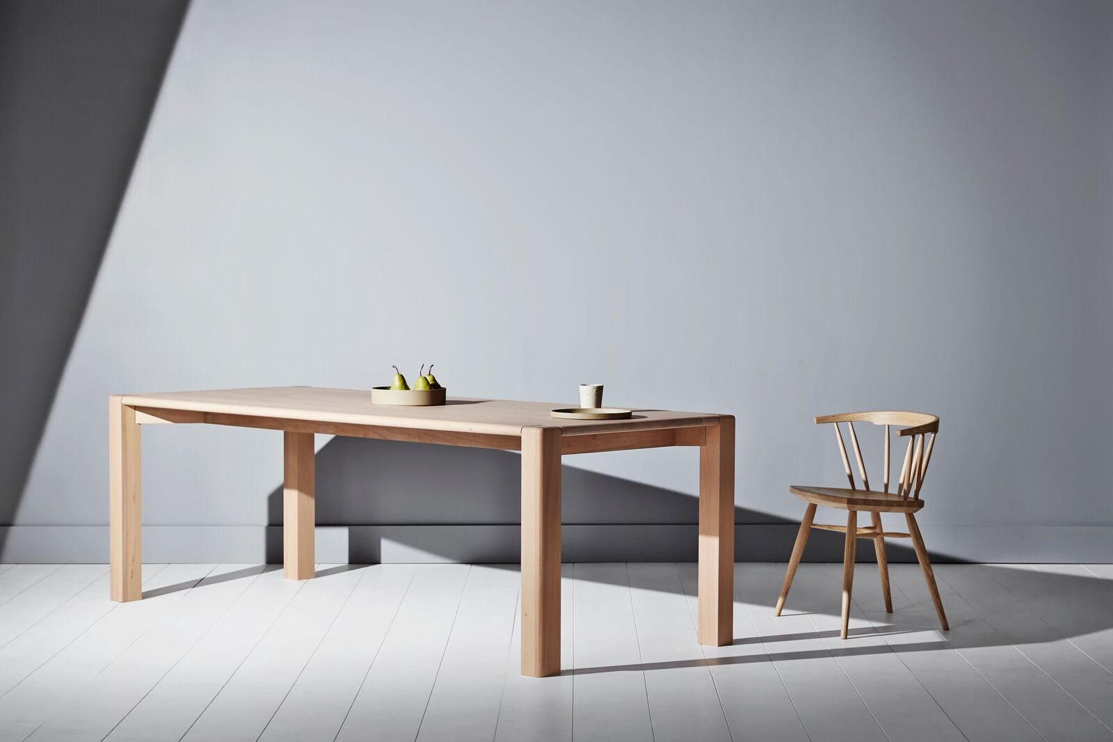 made-by-morgen-custom-dining-table