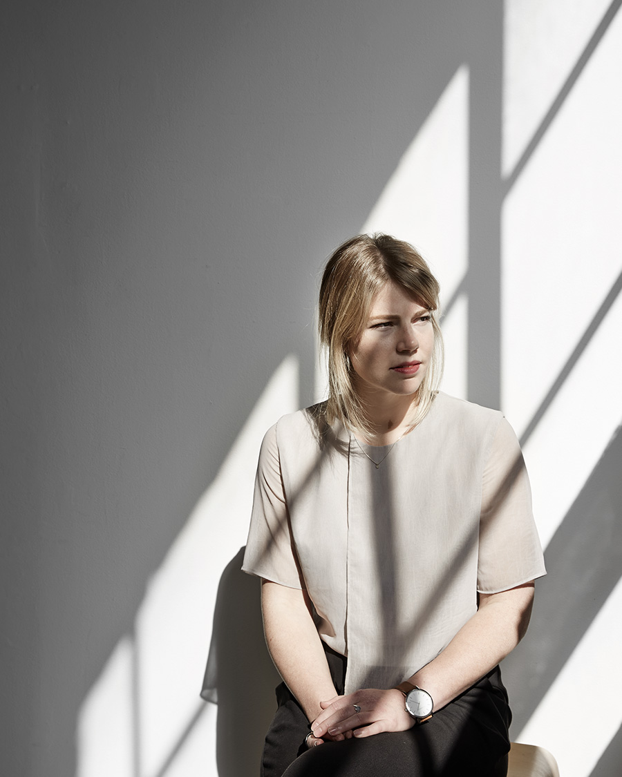 Lillie Thompson - Photographer - Profile Image