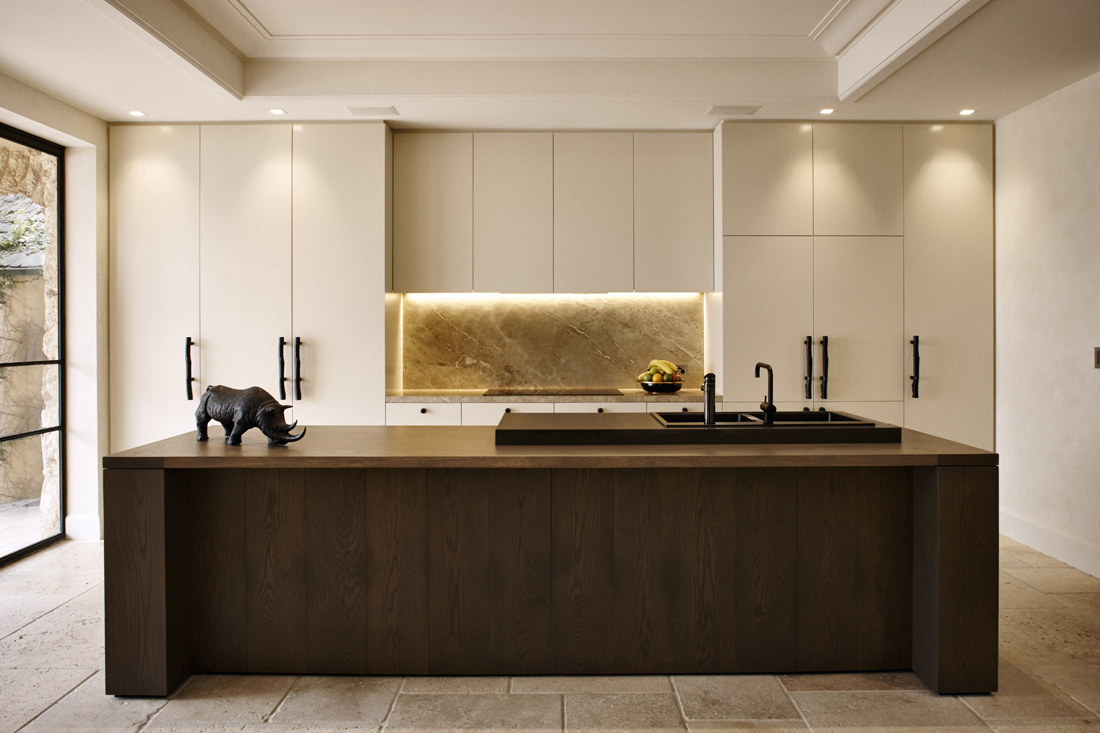 Point Piper - Interior Design - Architecture - Daniel Boddam - Kitchen Cabintery & Island