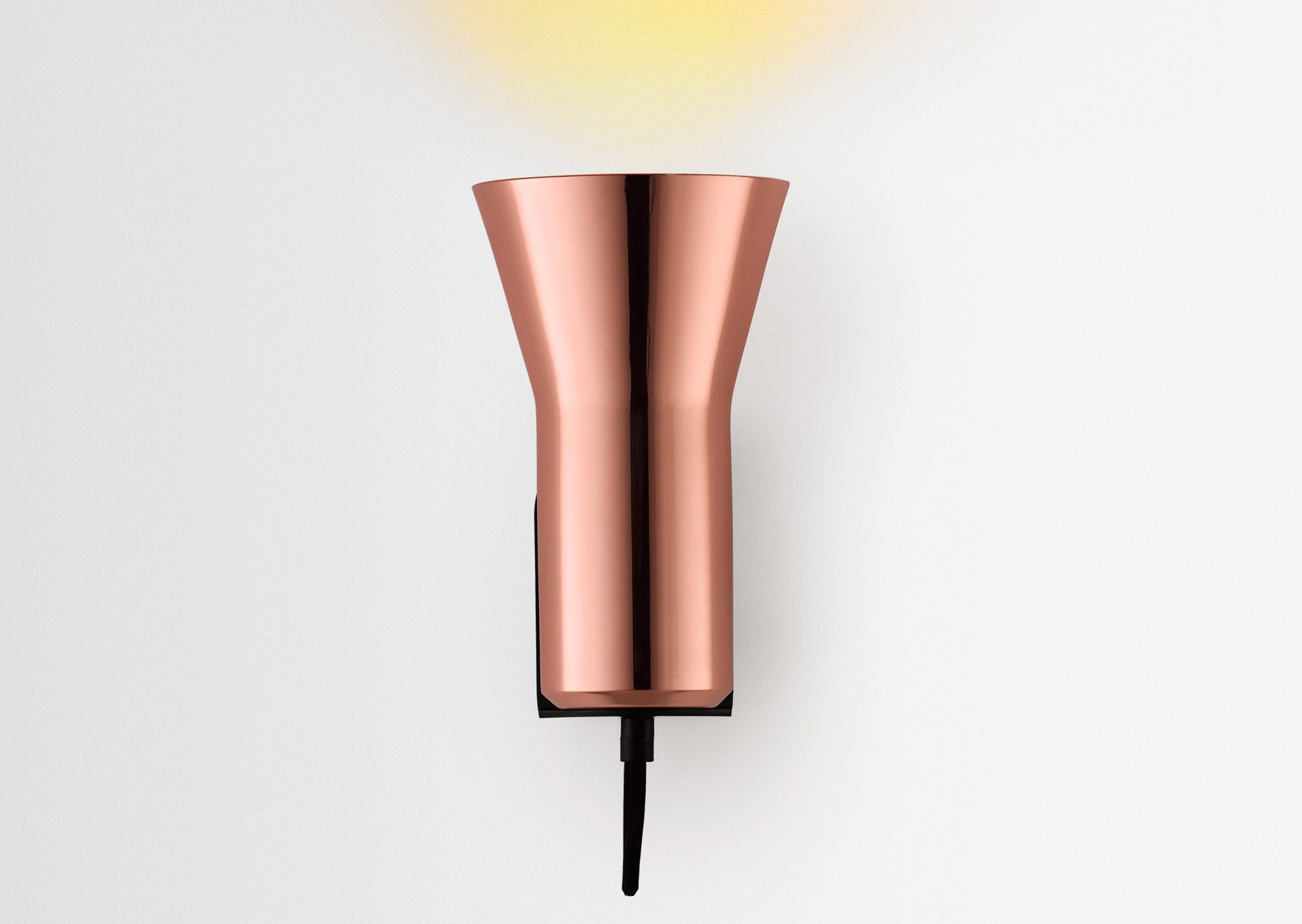 Flare Wall Light - Roos Gardam - Lighting & Furniture Design Studio - Image 4