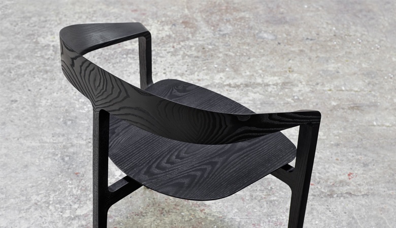 Bow Chair - Australian Black - Tom Fereday - Design Archive