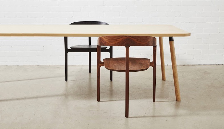 Bow Chair - Australian Table - Tom Fereday - Design Archive