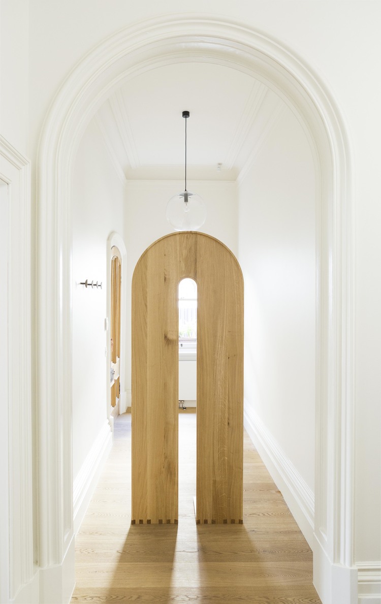 U Coffee Table - Australian Timber Front - Fred Ganim - Design Archive