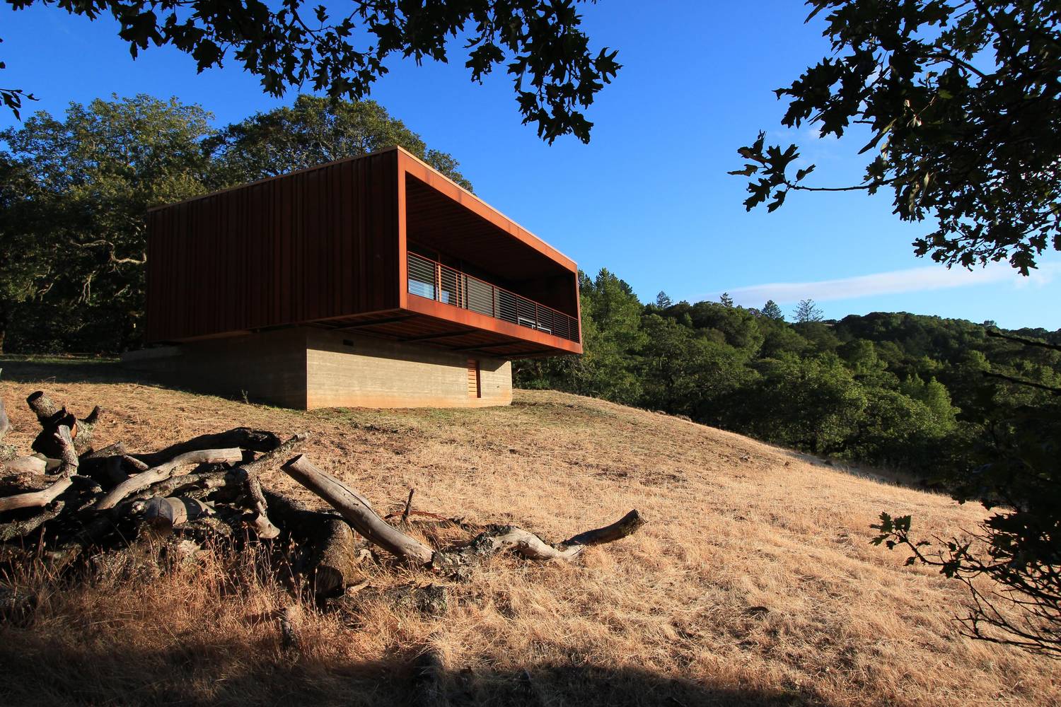 Sonoma weeHouse - Prefabricated, modular home designed by Alchemy Architects