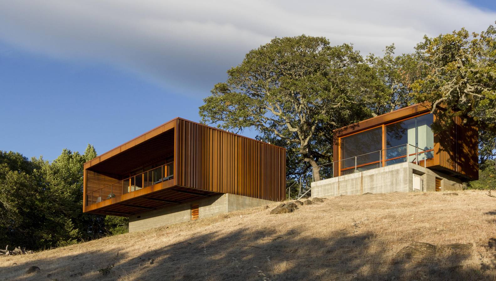 Sonoma weeHouse - Prefabricated, modular home designed by Alchemy Architects