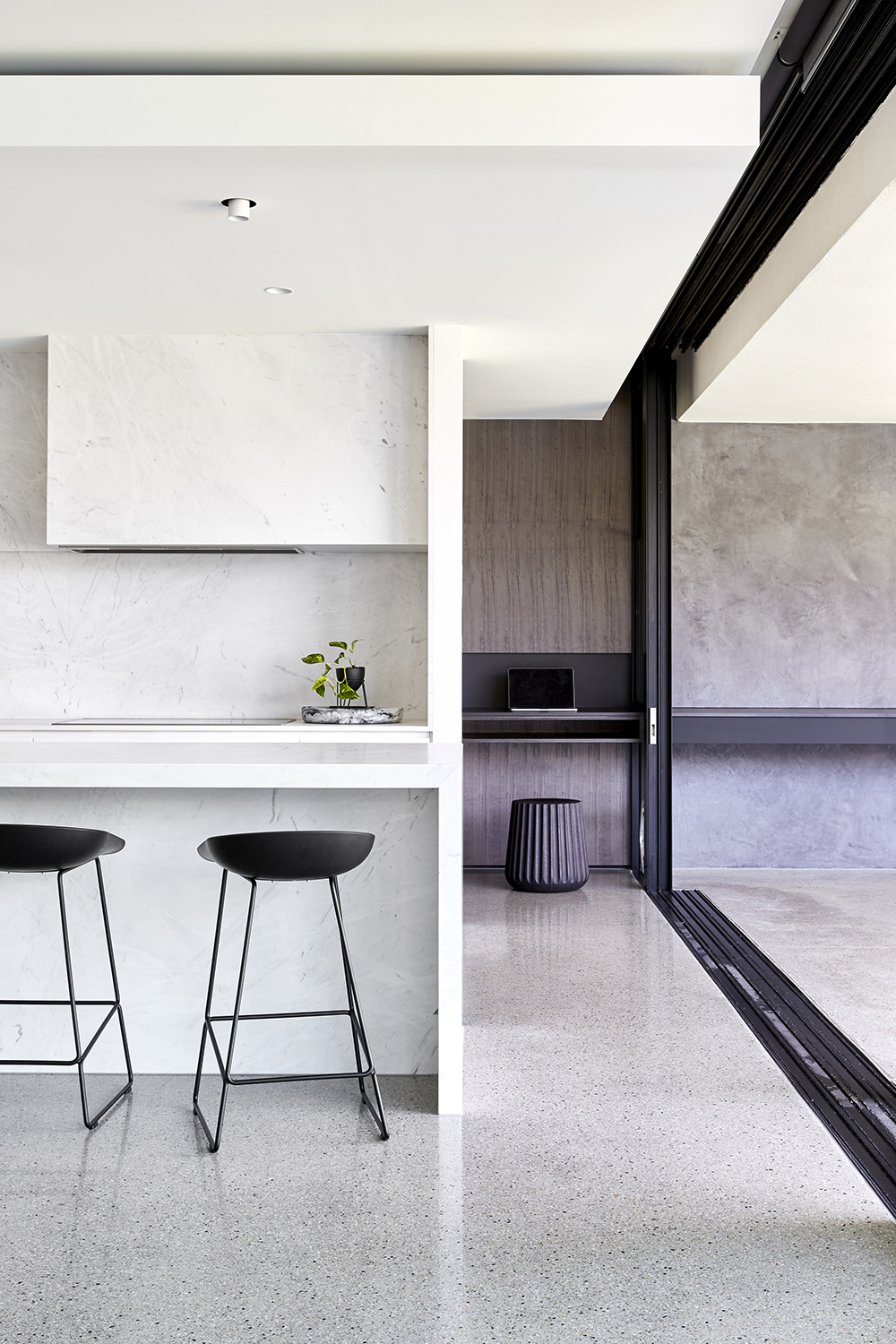 Local Interior Design - TLP Proejct Feature