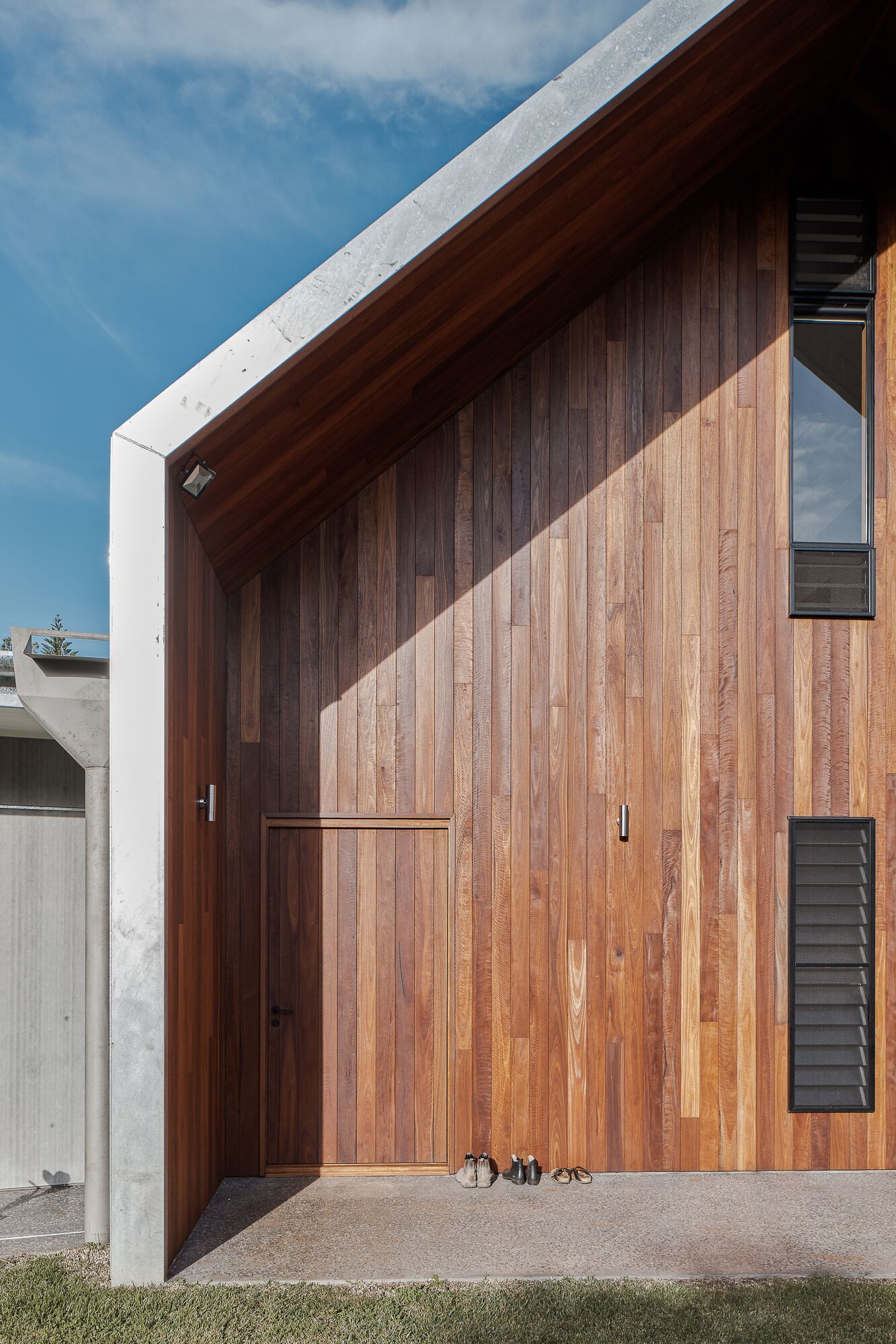 Gallery Of Twin Barns House By Tim Sharp Architect Local Interior Design And Residential Architecture Byron Bay, Nsw Image 20