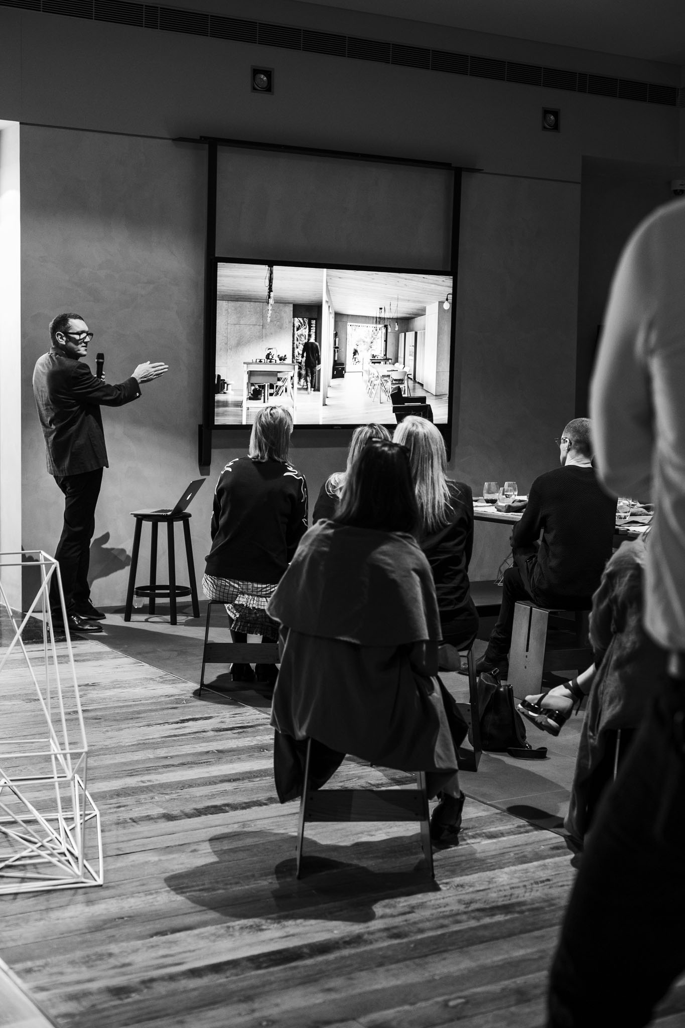 Kitchen Appliances and Products - Sydney Showroom Entertainment Centre