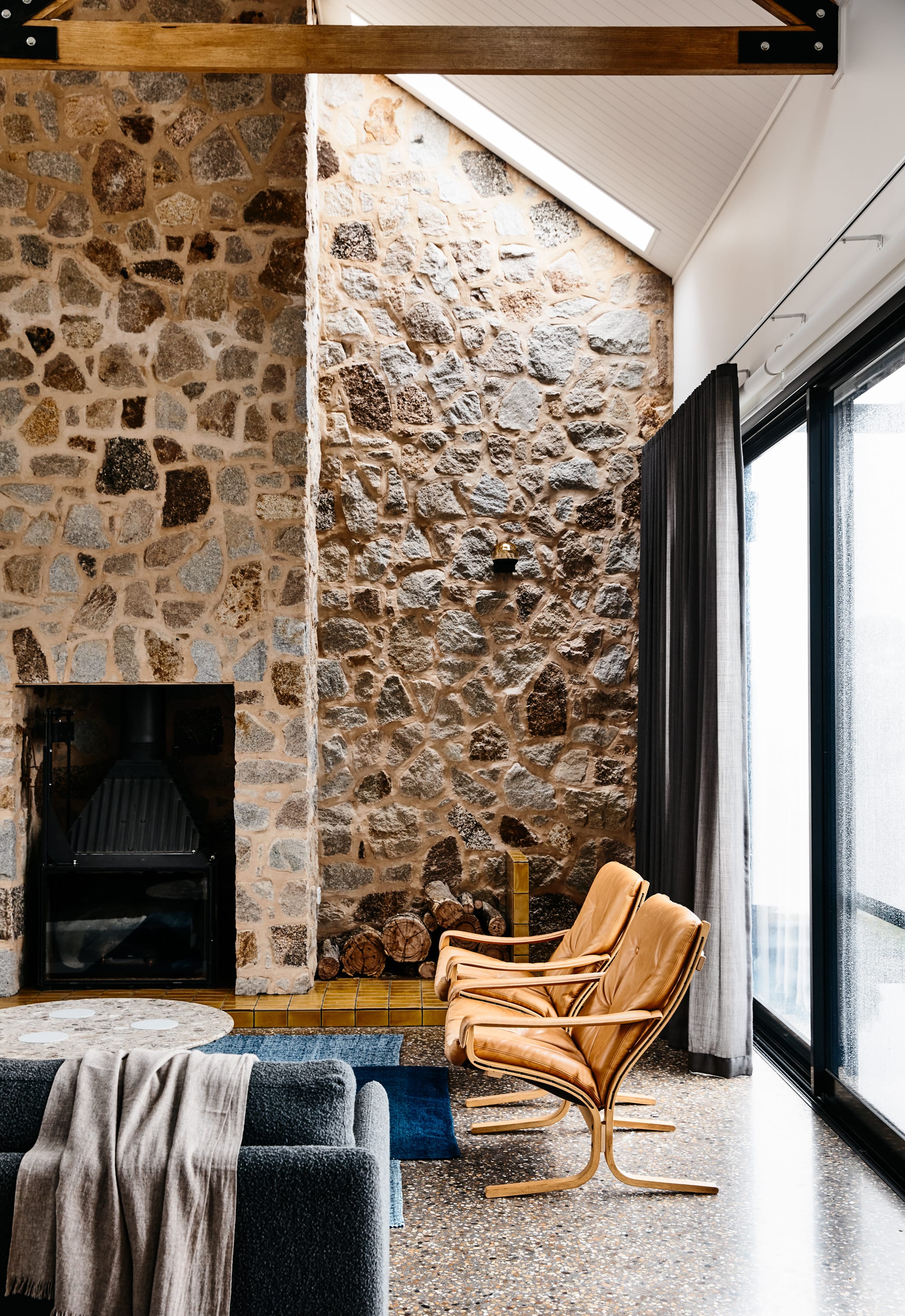 Gallery Of Beechworth Residence By Doherty Design Studio Local Residential Interiors & Architecture Beechworth, Vic Image 13