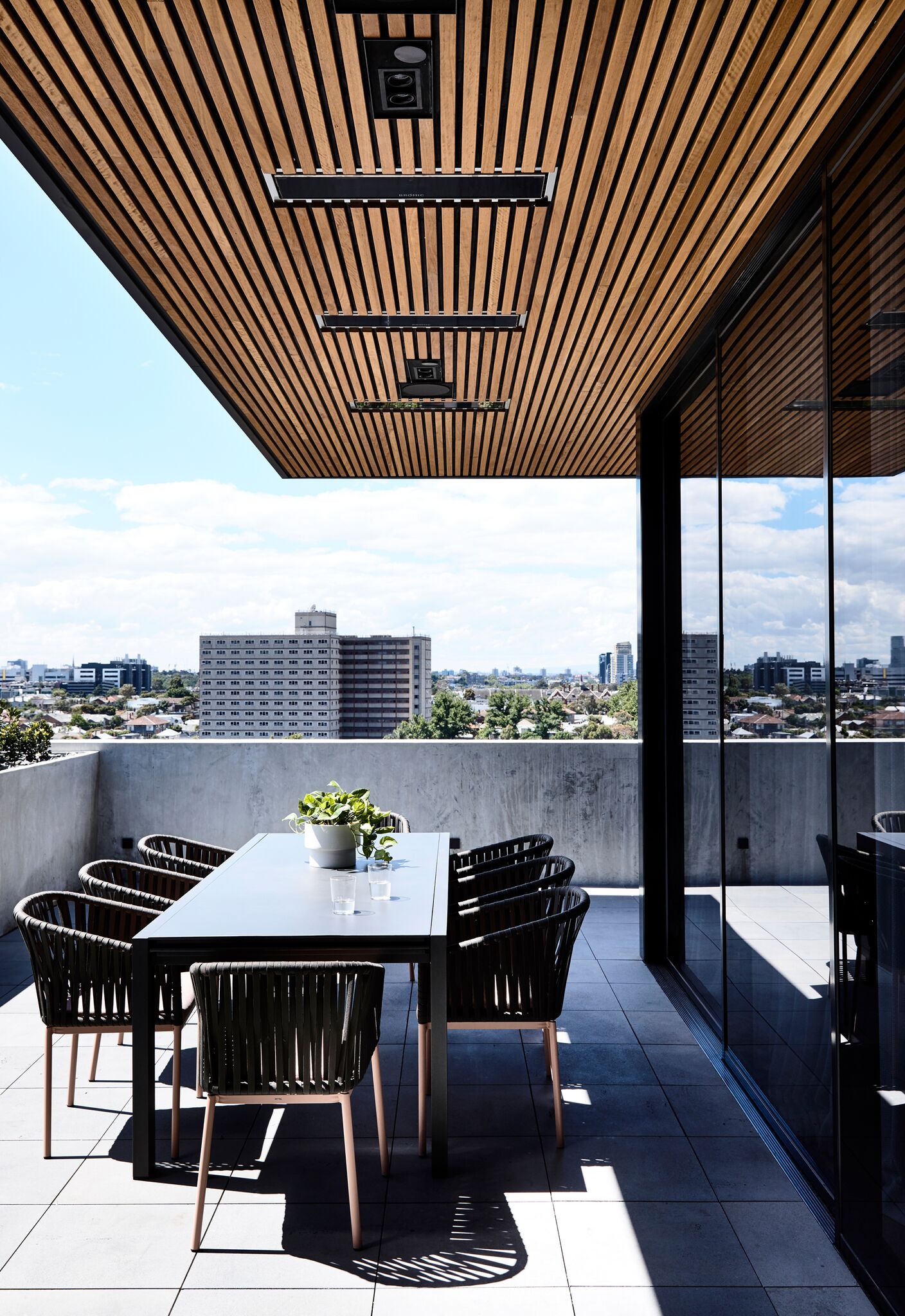 Gallery Of Holly Penthouse By Tom Robertson Architects Local Australian Bespoke Architecture & Interiors Melbourne, Vic Image 12