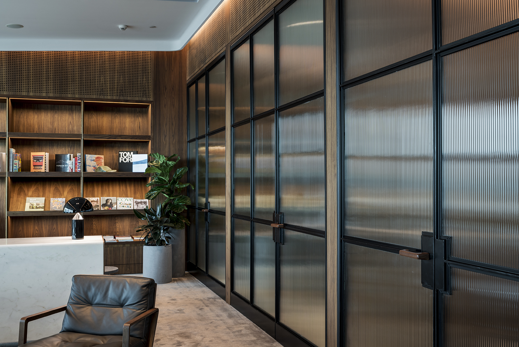 Gallery Of Qantas Chairman's Lounge By Tirar Local Australian Architecture & Timber Design Sydney, Nsw Image 9