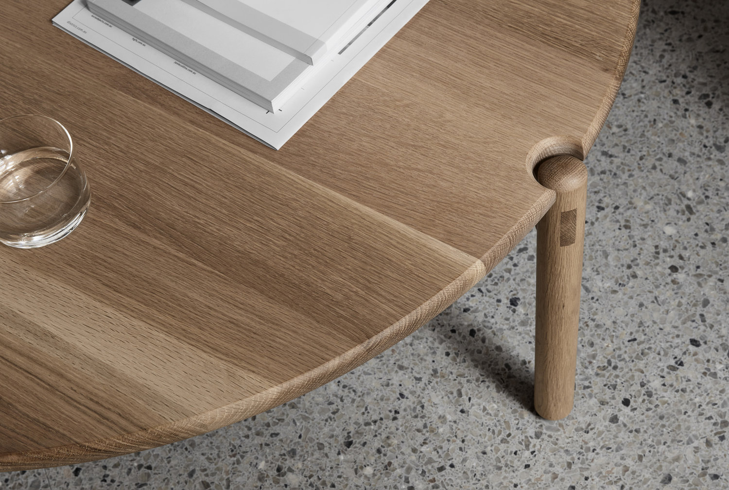 Made by Morgen understands that all design needs are unique so this piece is completely customisable according to materials, dimensions and finish.