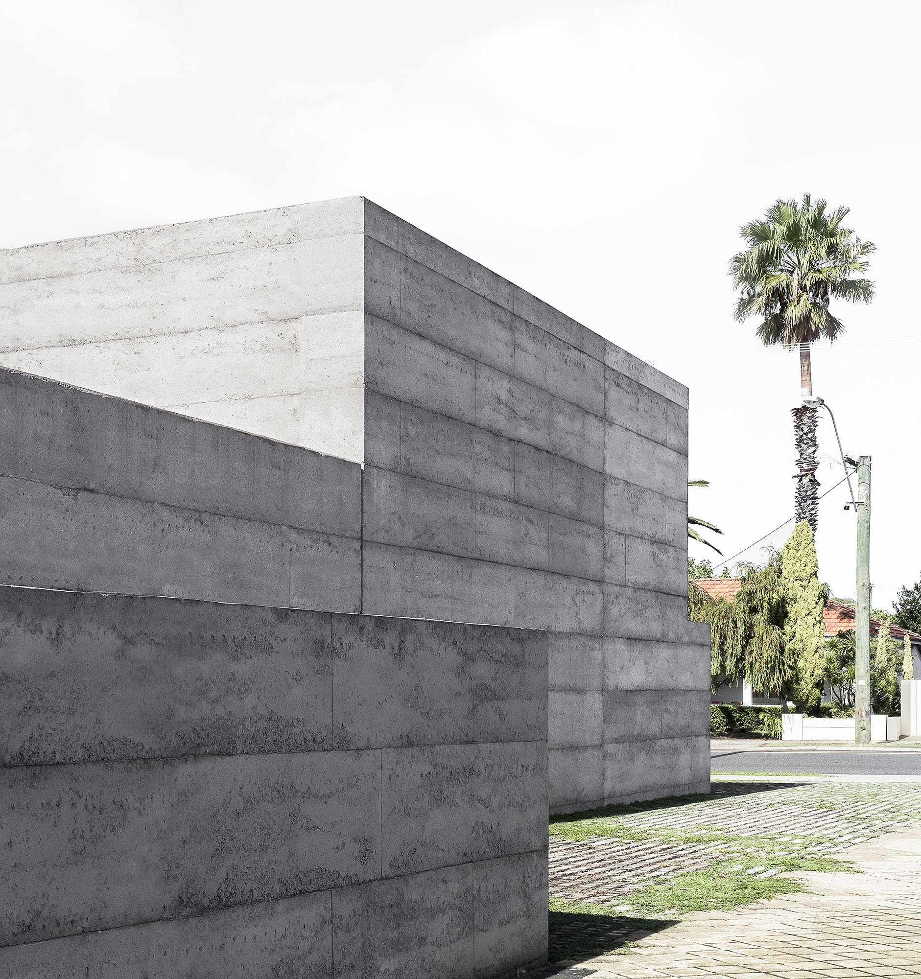 Morq Describe The Cloister House As An Enclosed House, The Fundamental Idea Around Which The Rest Of The Project Coalesces