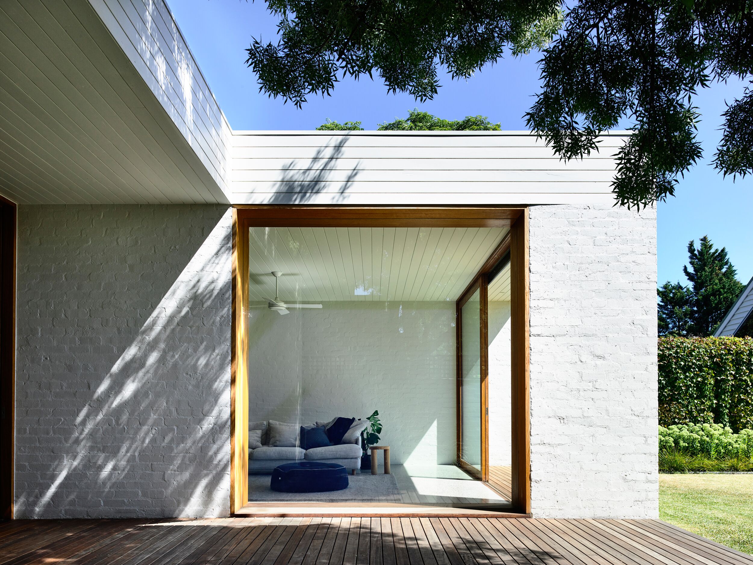 Modern Australian Interiors And Residential Exteriors