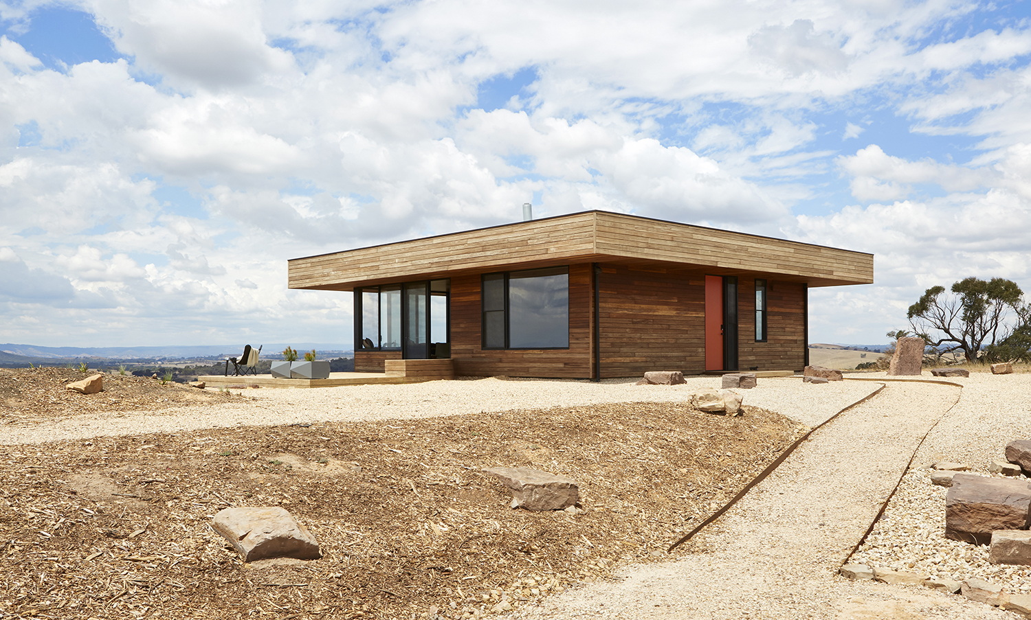 5 The Design Began With The Beautiful Yet Rugged Site In High Camp, Fifteen Minutes Outside Of Kilmore