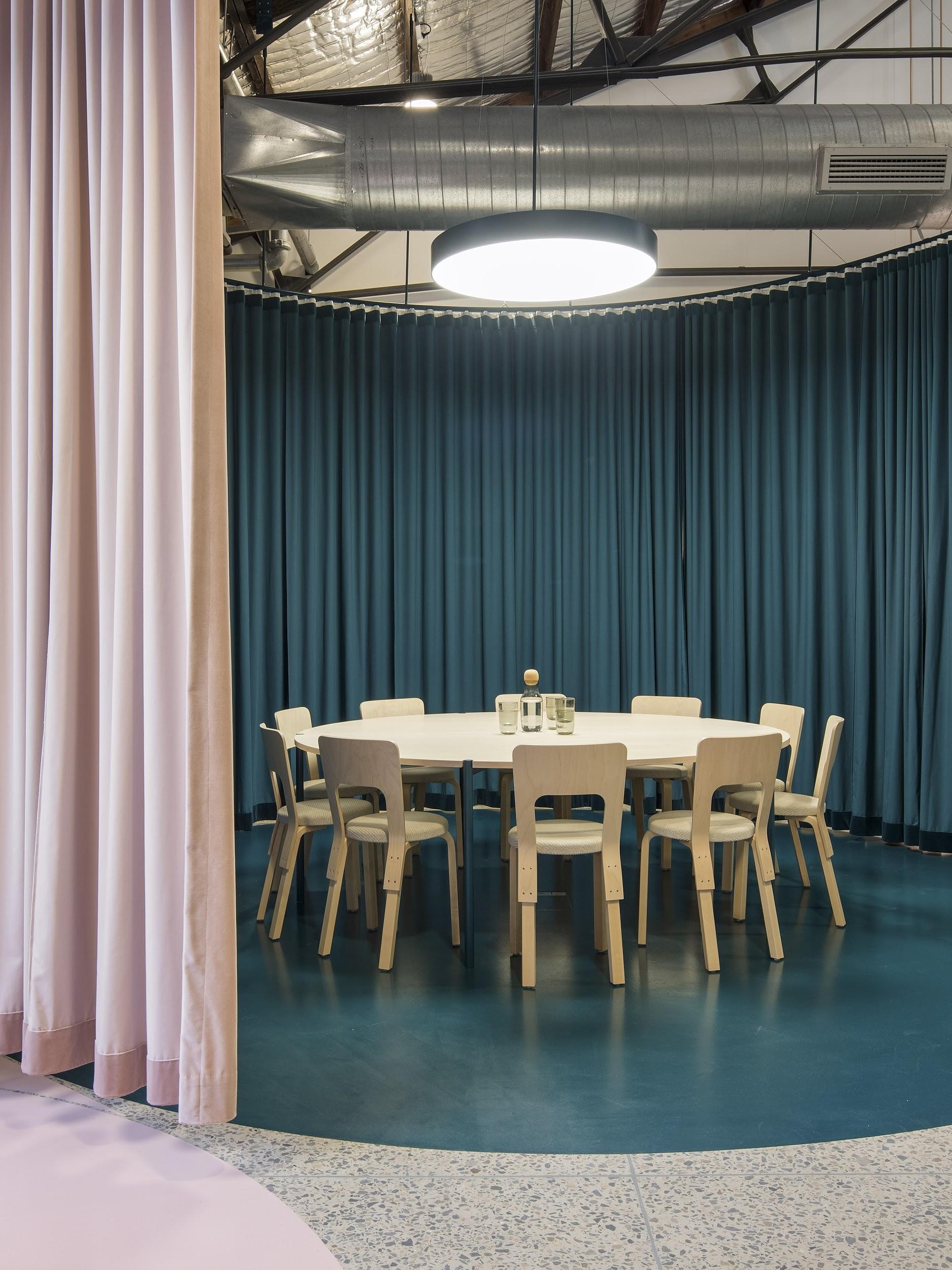 The Rosebery Office Is One Of Four Projects Chenchow Little Have Designed For Sydney Real Estate Firm Bresicwhitney