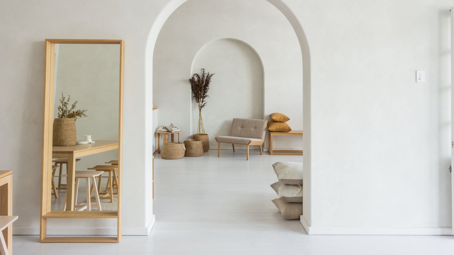 Available In A Variety Of Solid Timbers And Finishes Means The Lapse Mirror Is A Perfect Addition To Any Interior.