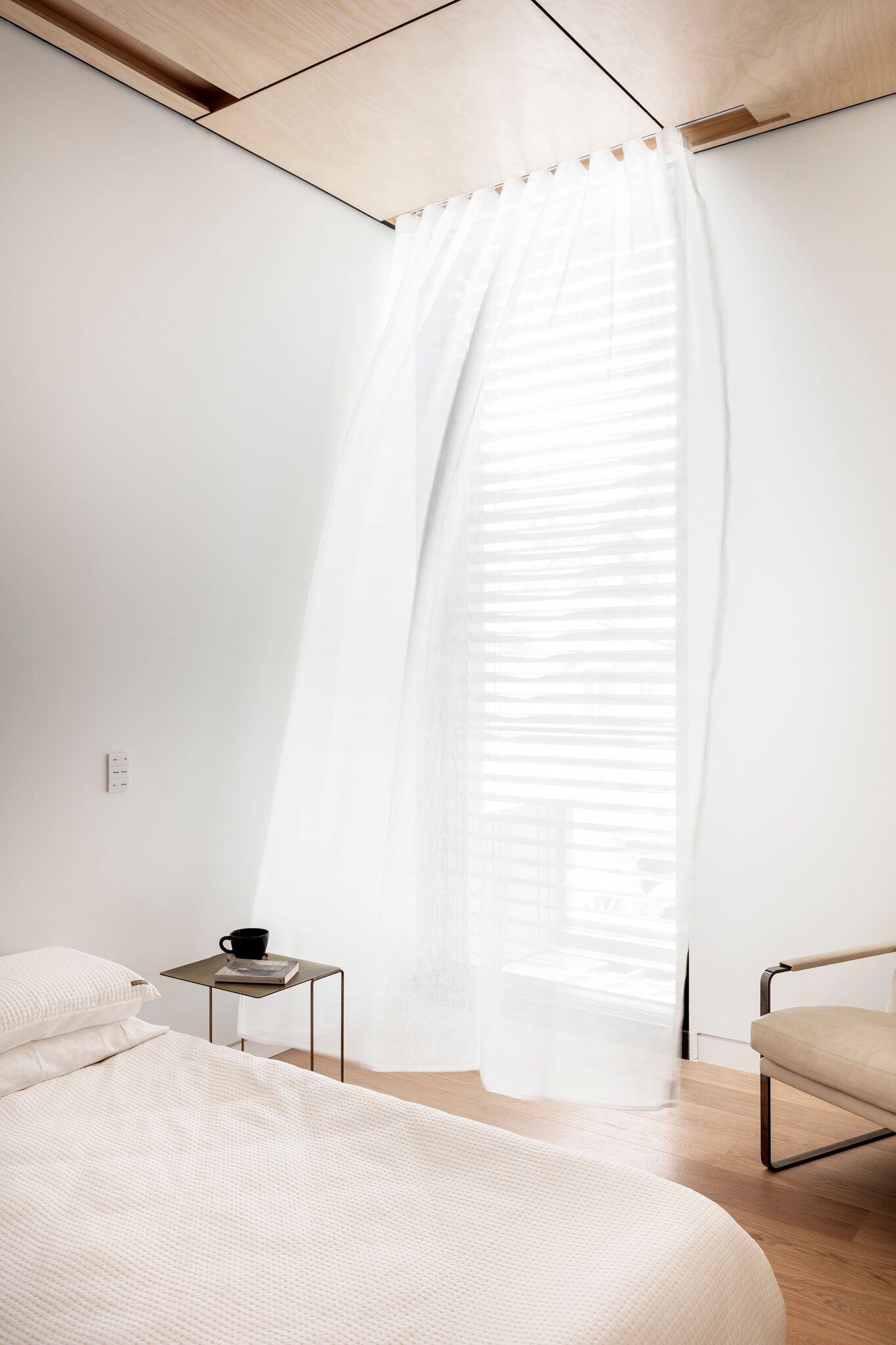 The Simple, Refined Palette Of The New Section Built By Newmark Constructions Is Focused On Texture, Highlighting The Building’s Heritage.