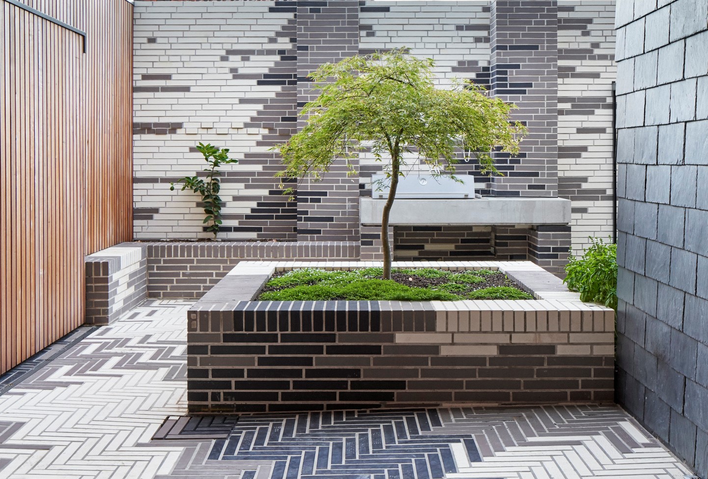 In Response, Melbourne Design Studios Have Used Biophilic Principles To Artfully Integrate Their Latest Urban Residential Project, Slate House