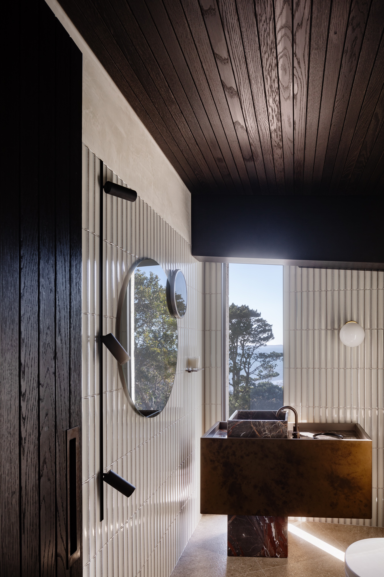 The Design Approach For Tidal Arc Dismantles The Traditional (and Expected) Australian Coastal Abode Typology.