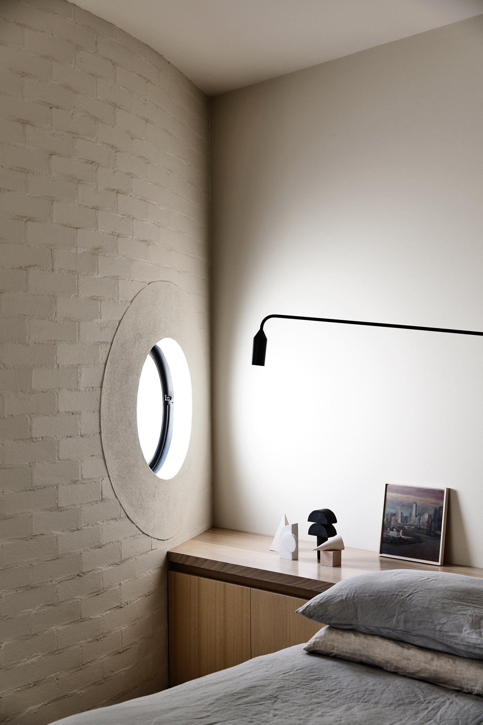 We Explore Kennedy Nolan Architects’ Caroline House