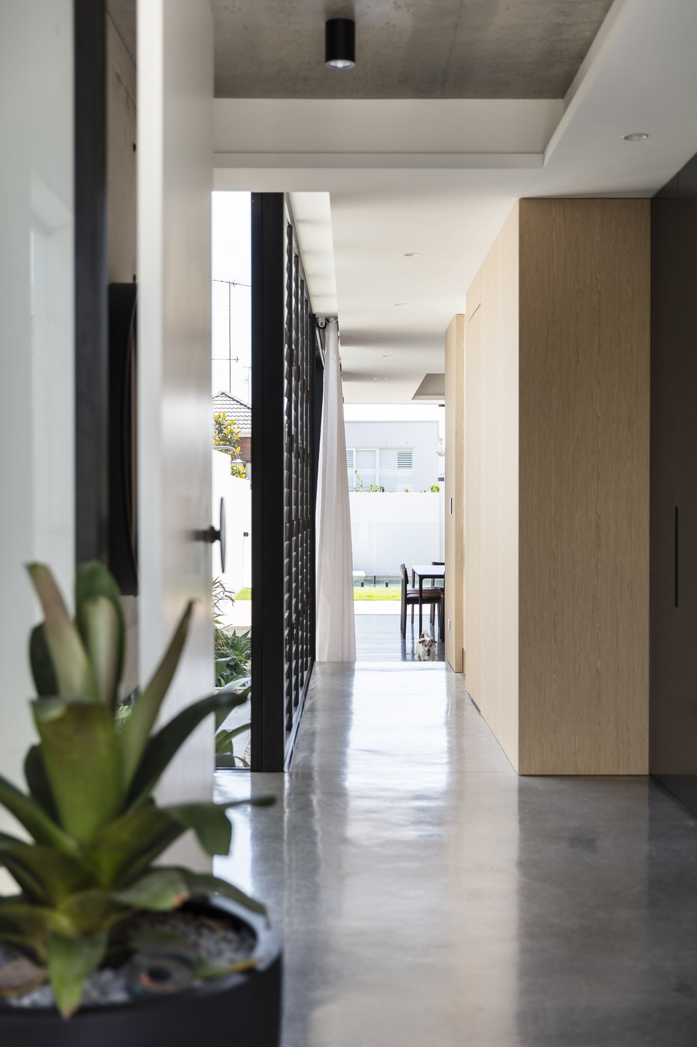 The Home Houses Four Bedrooms, A Guest Area, Cinema Room And With An Open Plan Living Space As A Conduit For Connection.