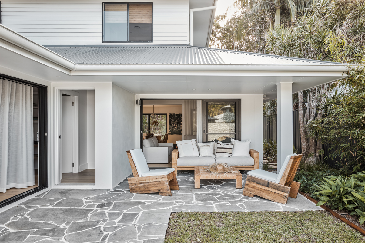 And Long Lines Of Sight Are Established Through The Open Plan Living Space, Enhancing A Sense Of Openness And Space.