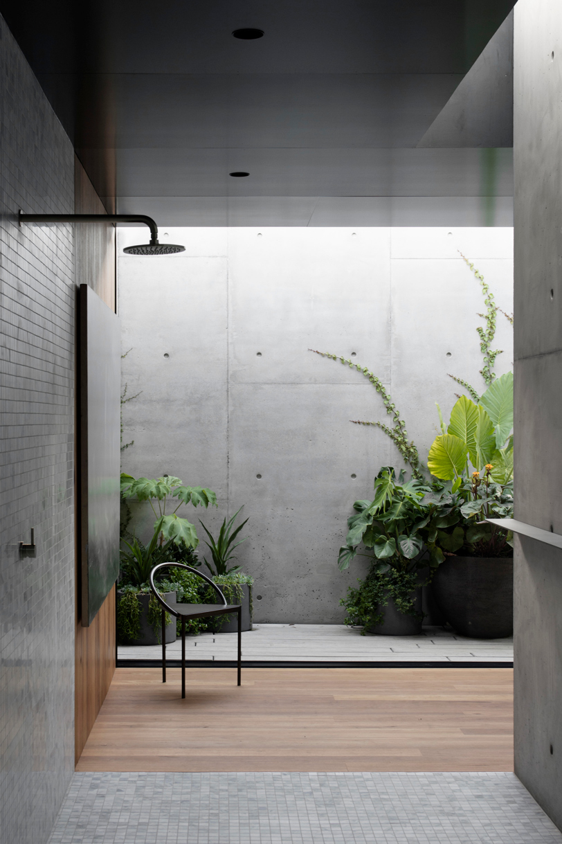 In The Connection To The Natural Environment From The Interior, And In The Secret Courtyards And Private Spaces Of The Upper Level Behind The