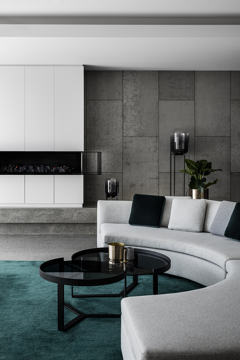 Here, Elements Of Black And White Provide Continuity With The Interior Below