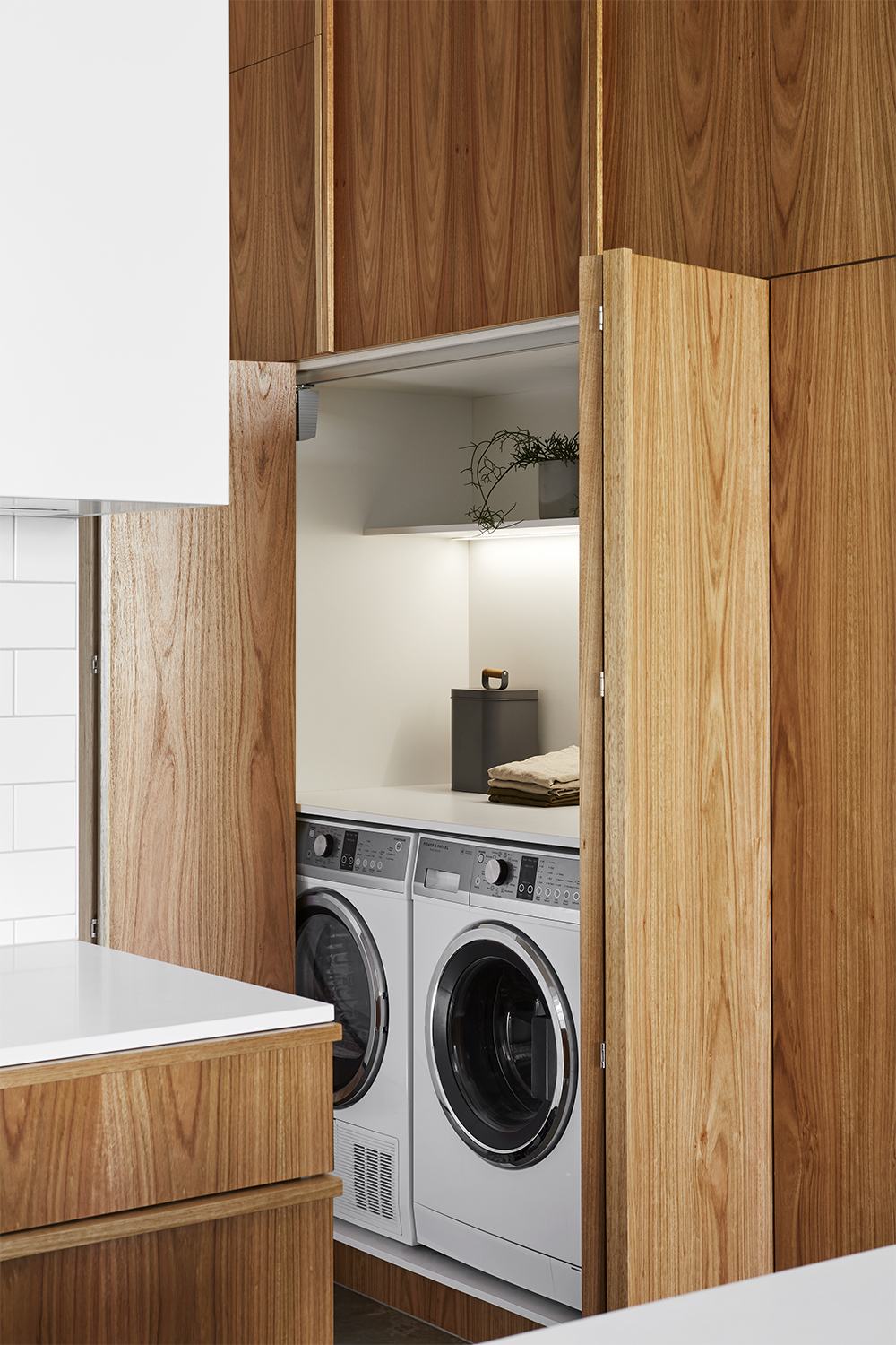 The ‘chamfer’ And The Dramatic Skillion Form Of The Guest Bedroom