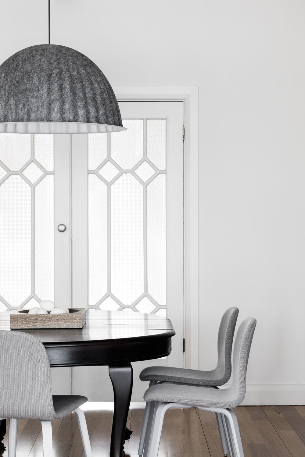 As The Lifestyle Of The Clients Is So Busy, It Was Important That The Spaces Had A Very Relaxed And ‘lived In’ Feel, Yet Be S