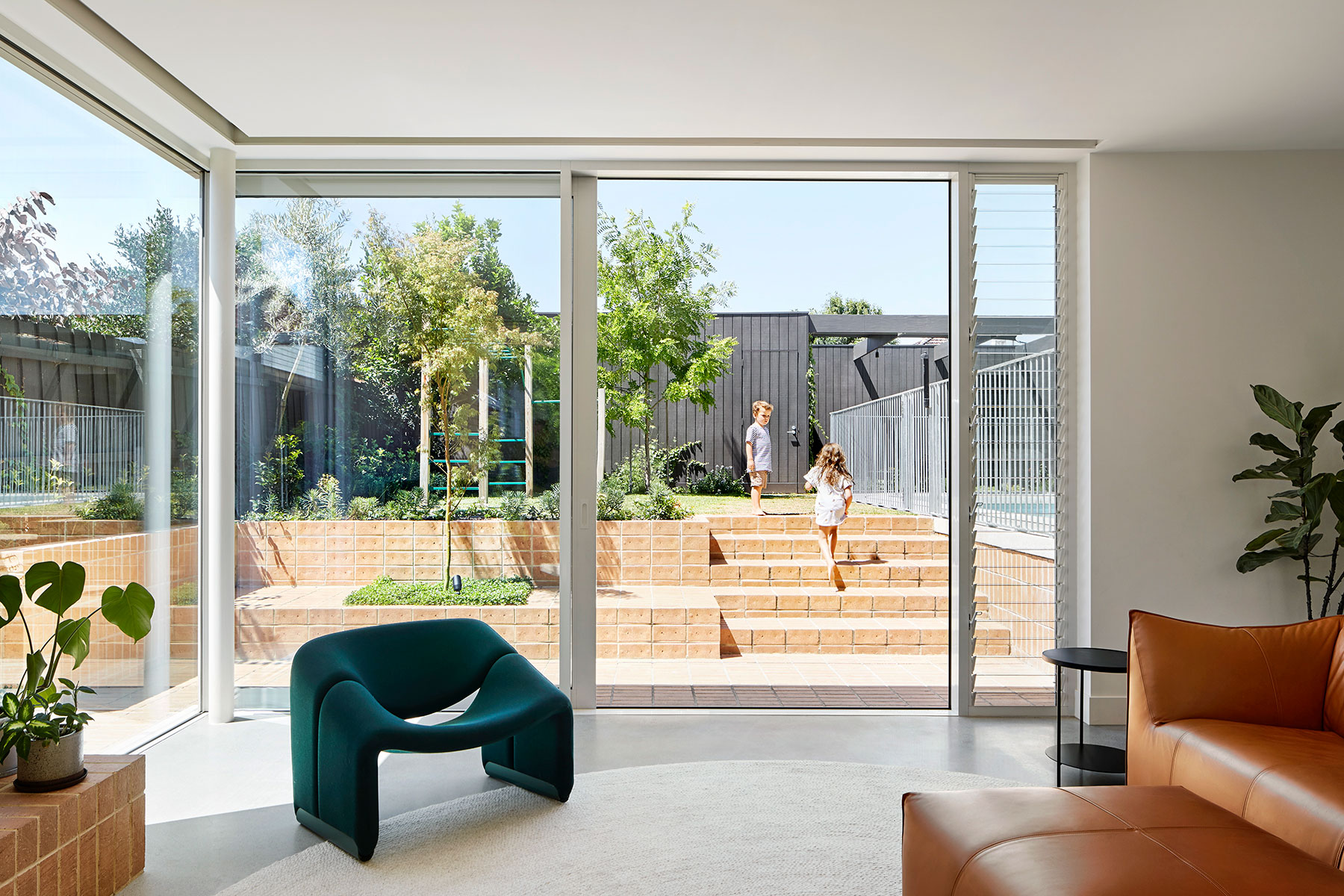 With The Insertion Of A Living And Breathing Core, The Previous Extension To The Original Victorian Home In Melbourne’s Fitzroy North Is Rei