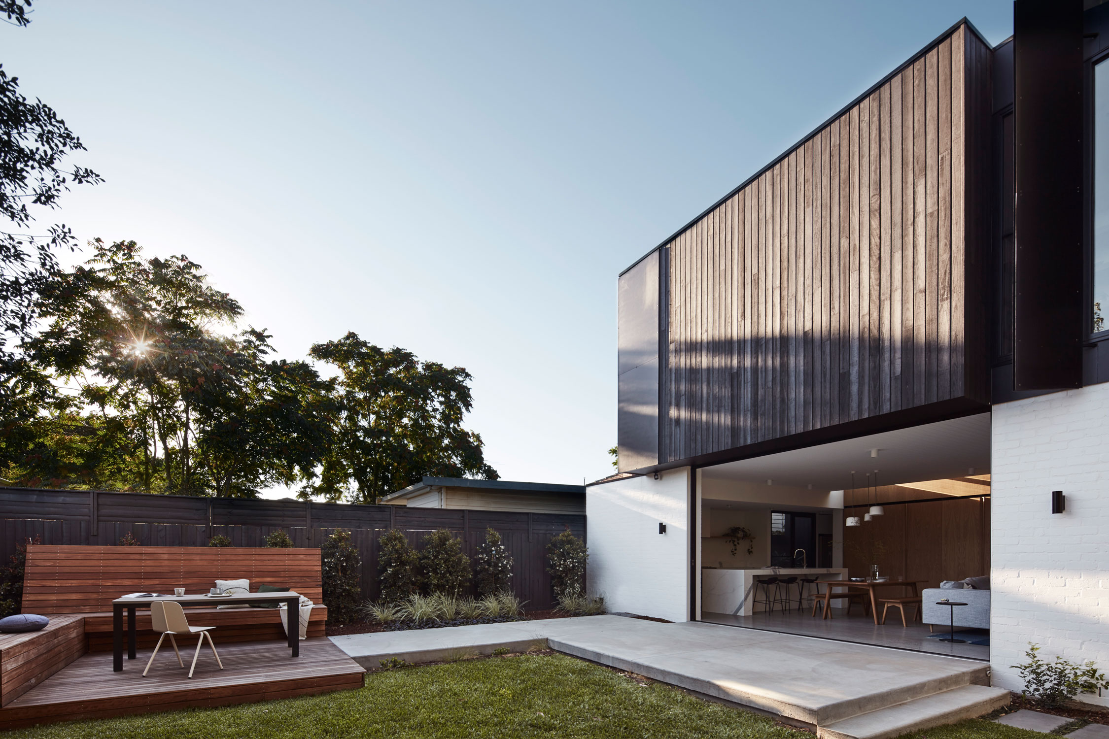 The Intent Of This Design Was To Engage With This External Space And Allow For Functions To Spill From One Indoor Room To An Ext