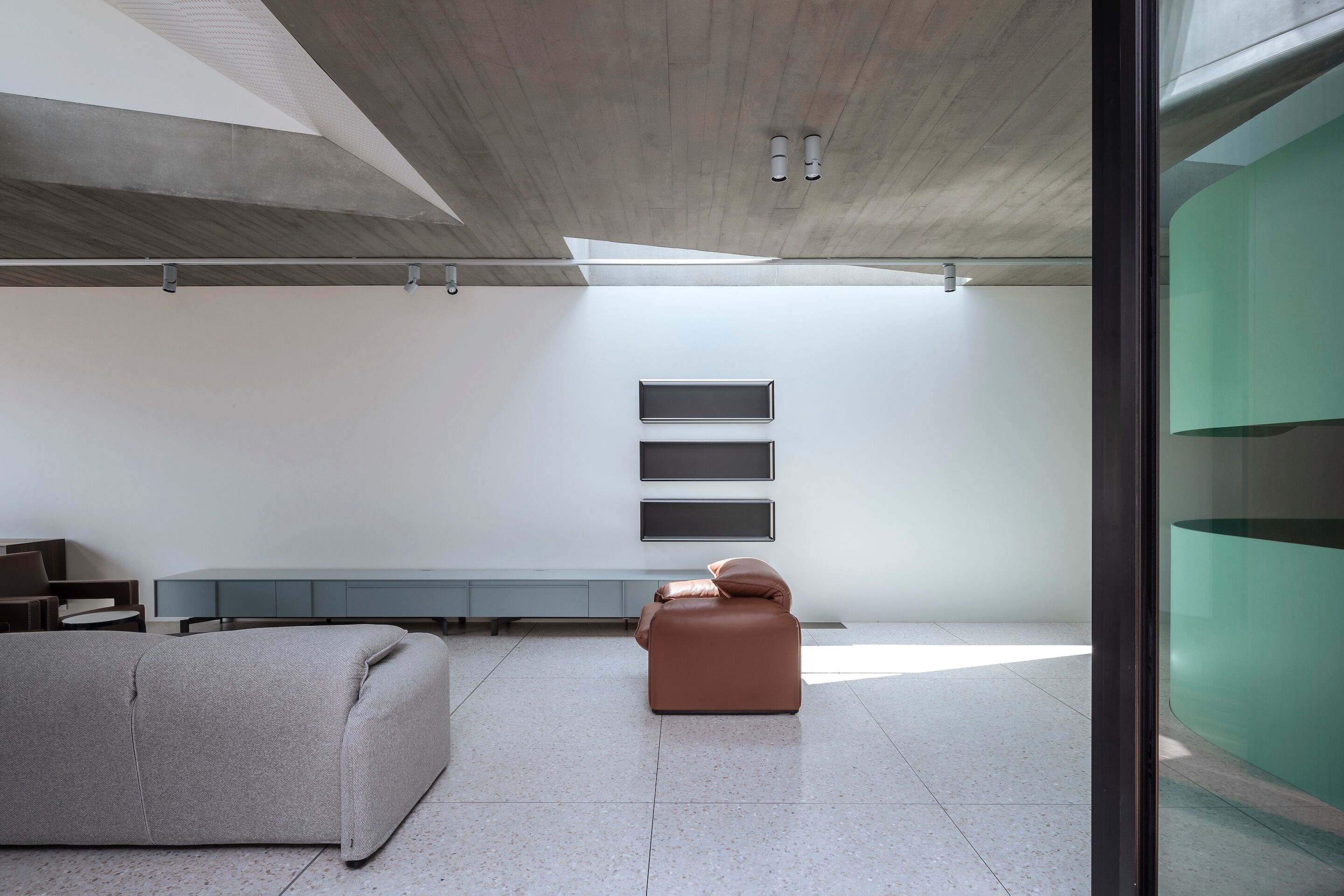 A Distinctive Geometric Series Of Skylights And Clerestory Windows In The Concrete Roof Are Installed Over The G