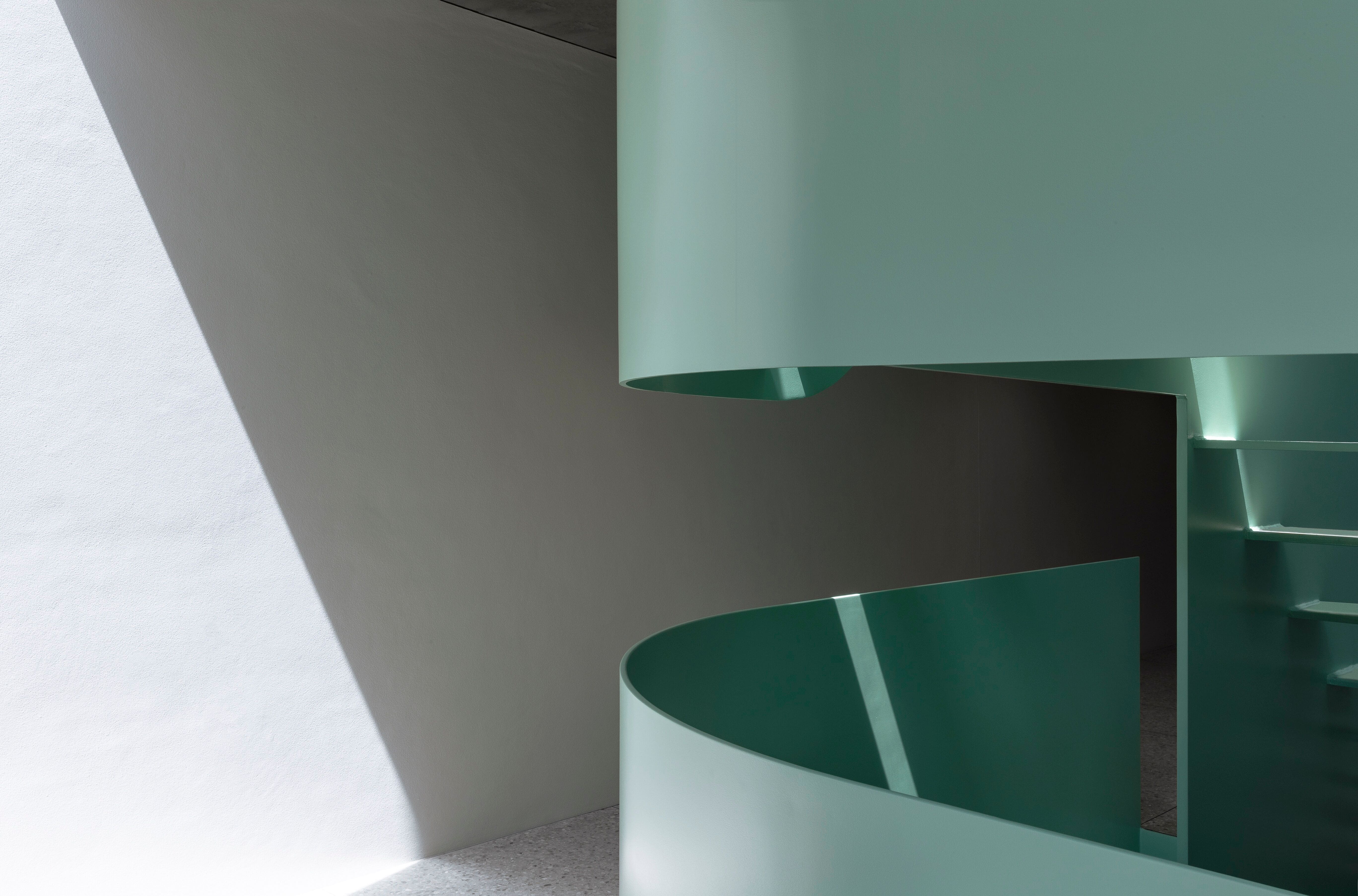 Built On The Site Of A 1970s Single Storey Dwelling, The New Home Has Been Designed For An Empty Nester Couple