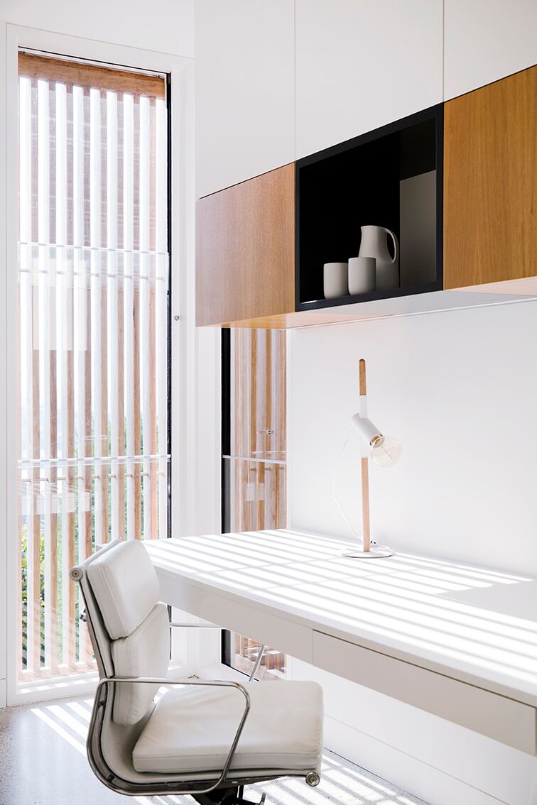 While At The Same Time To Capture The Mesmerising Views Of One Of Sydney's Unique Harbor Beaches.