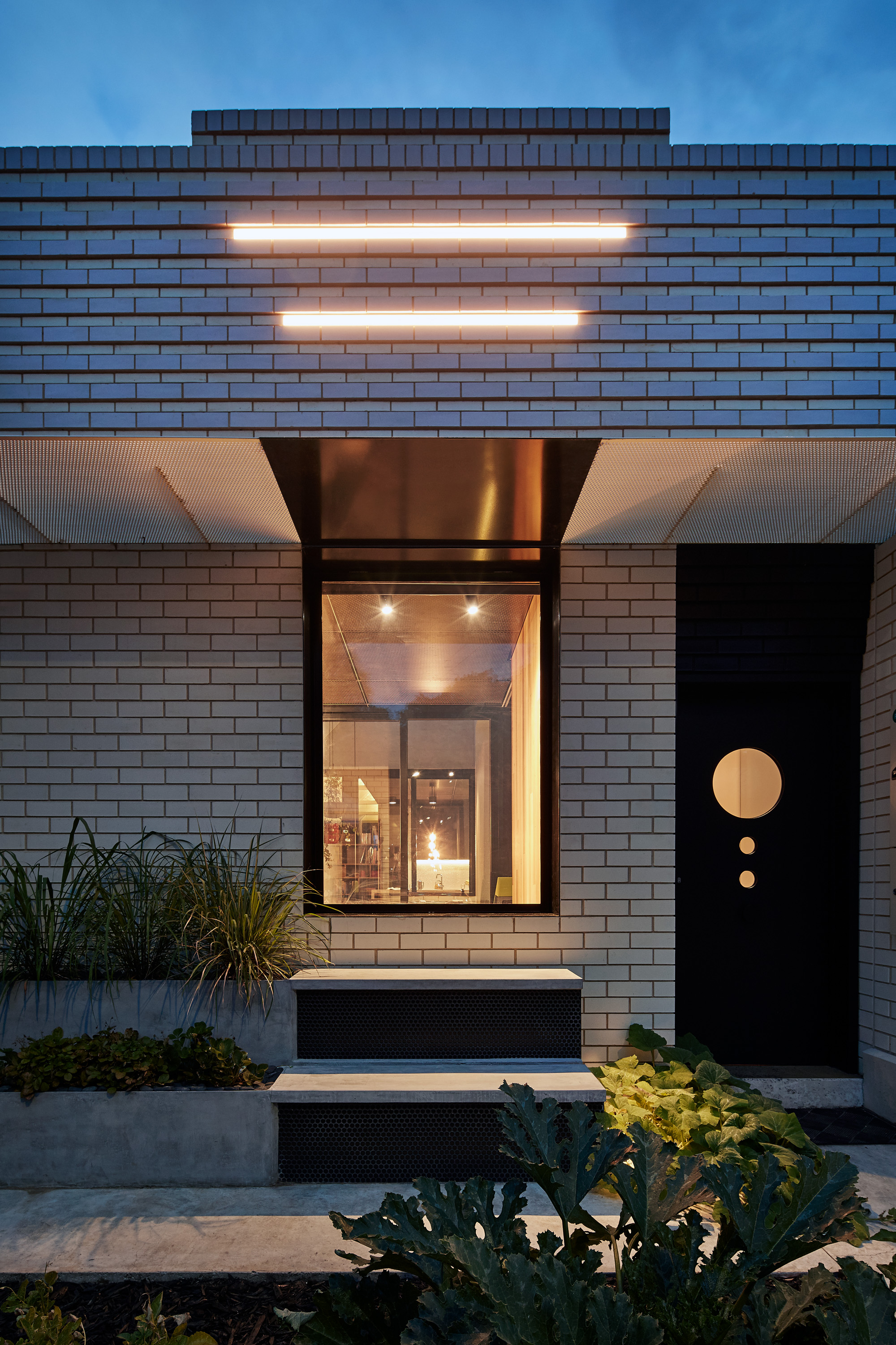 These Areas Can Operate Either As Separate Spaces, Or As One Large Space Thanks To The Sliding Doors That Connect Them