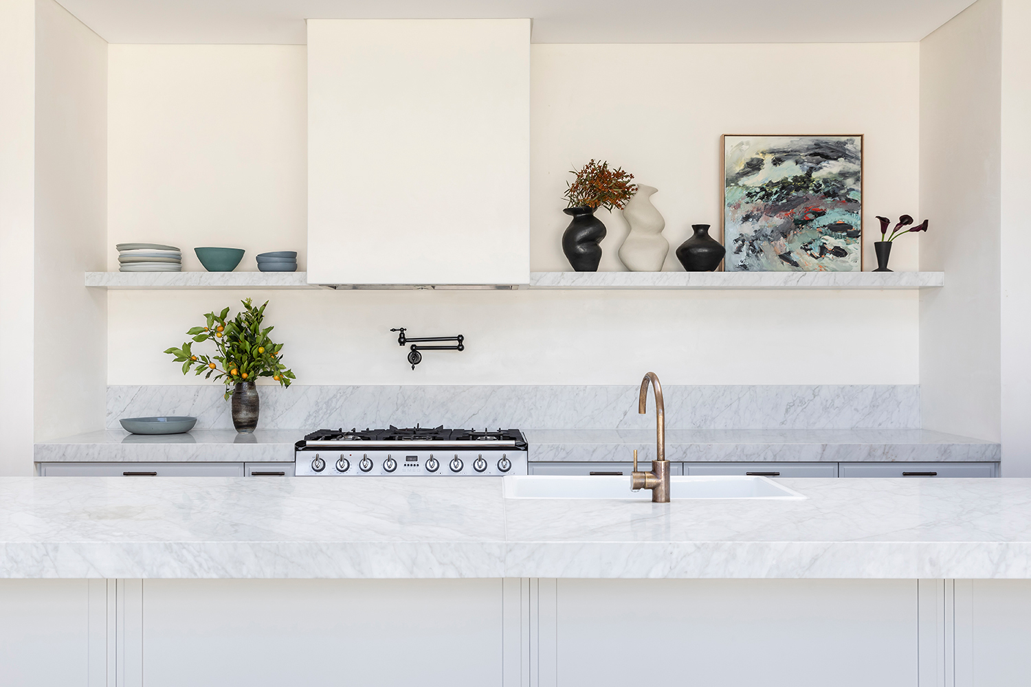 In Collaboration With Un Fold Architecture, Tom Mark Henry’s Bischoff Residence Is A Fusion Of Styles And Times, Referencing The Site And