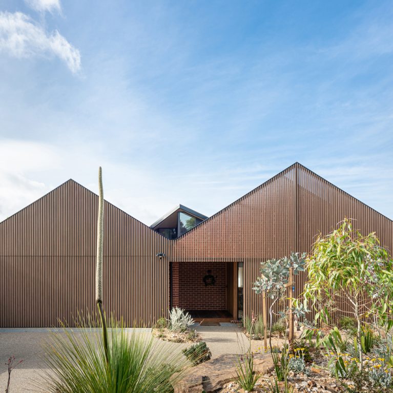 Veiled By A Unique Covet Batten Screen Camberwell Residence By Neil Architecture Camberwell Vic Australia Image 06