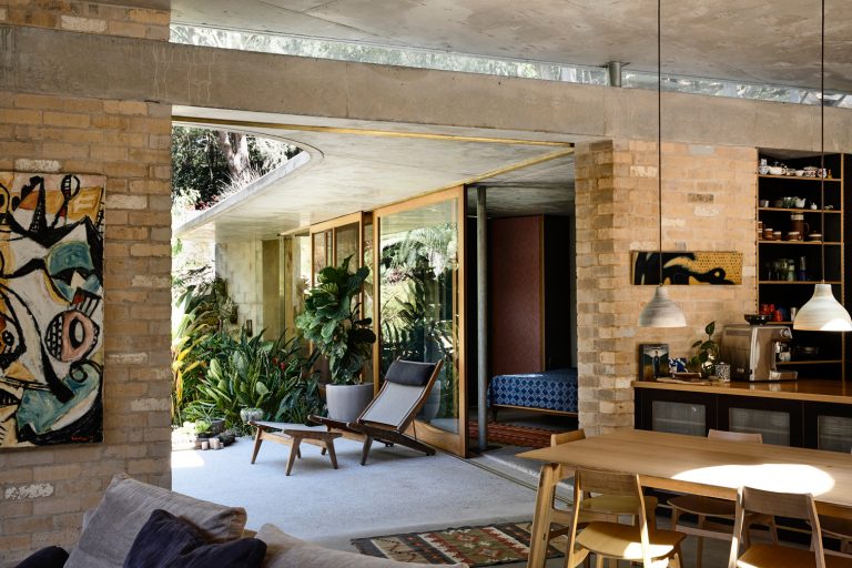 Cabbage Tree House by Peter Stutchbury Architecture Issue 02 Feature