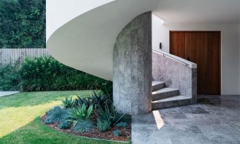 Eclectic Grand Proportions Art House Residence By Nina Maya Interiors Sydney Nsw Australia Image 01