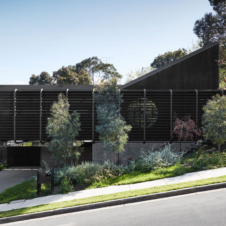 Celebrating The Cantilever Kew House By March Studio Kew Studley Park Vic Australia Image 01