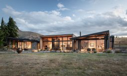 Lake Hawea House By Condon Scott Architects Lake Hawea New Zealand Image 02