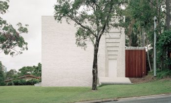 An Enduring Permanence Couldrey House By Peter Besley And Assemblage Brisbane Qld Australia Image 04