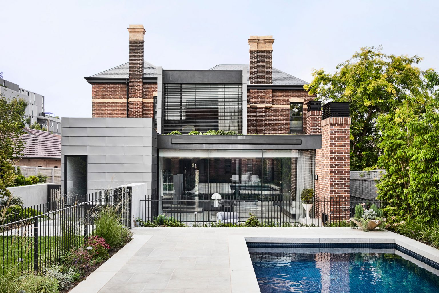 Armadale House by Pleysier Perkins and Sanders & King Project Feature