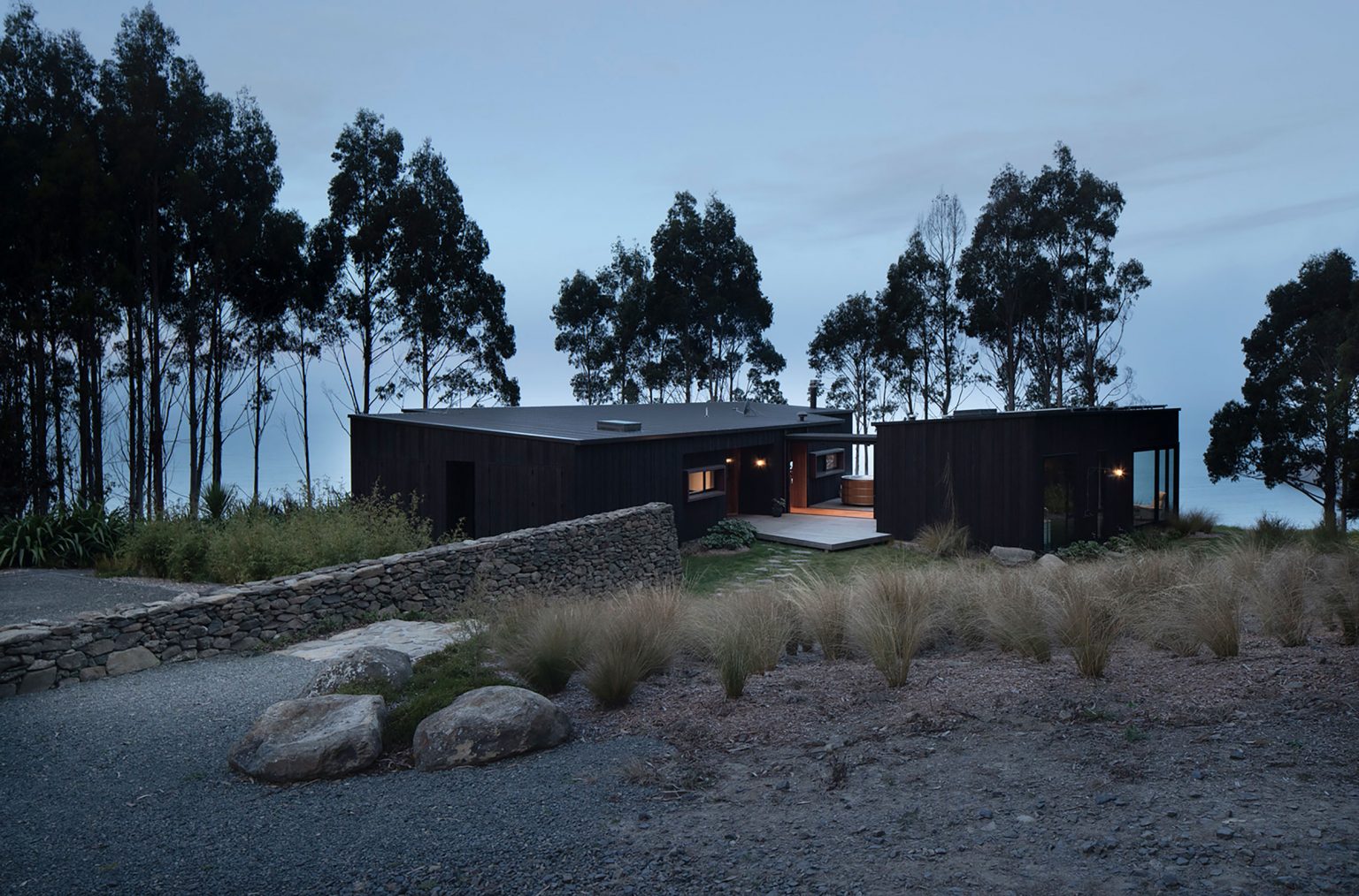 The Cliffs House by Mason and Wales Project Gallery The Local Project