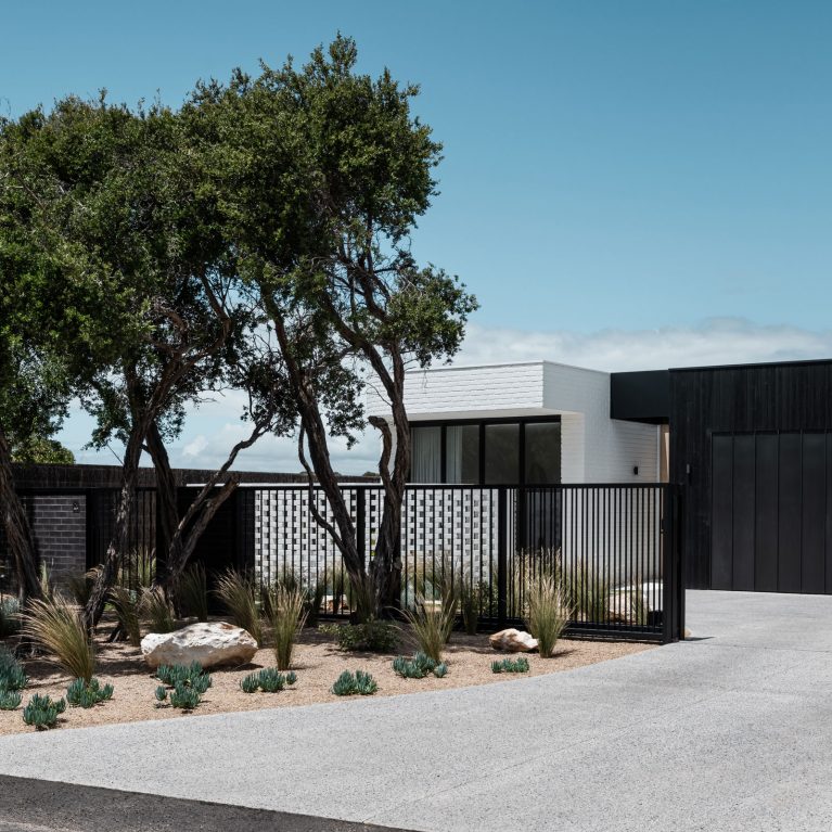 Coastal Pavilion By Mim Design Project Feature The Local Project Image 01